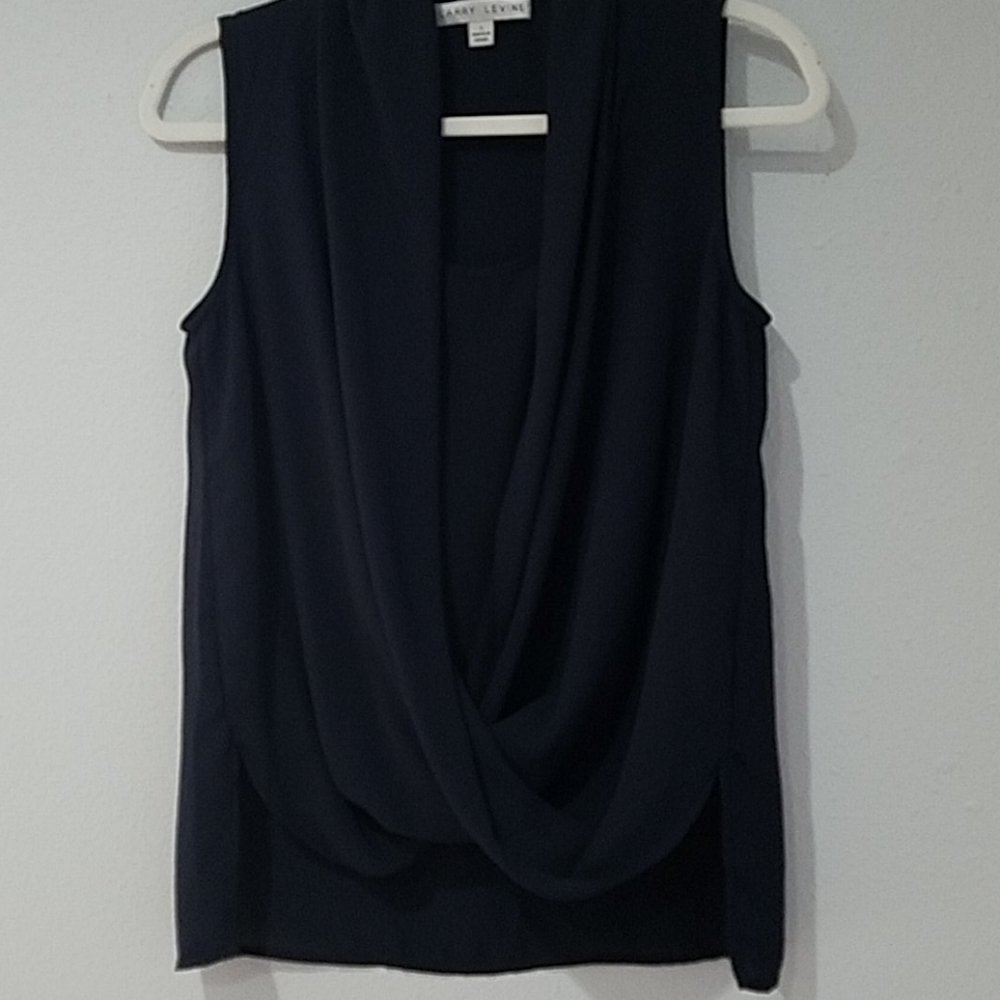 LARRY LEVINE  Never used!!  Size Small